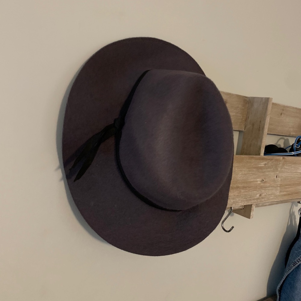 Wool-look hat